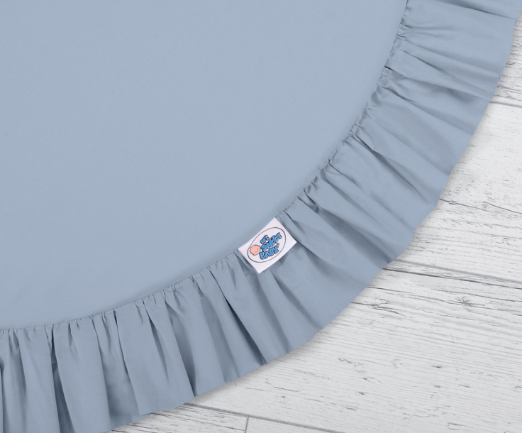 Canopy with play mat – pastel blue