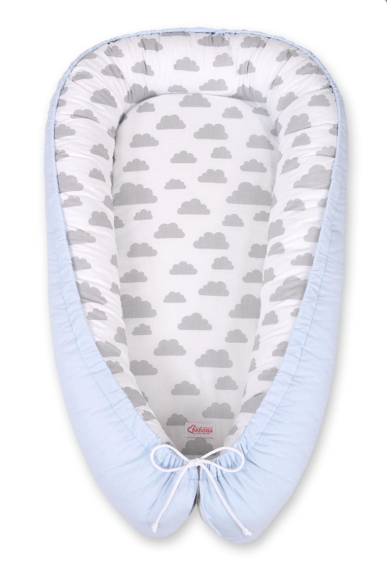 Double-sided baby nest Kokon – grey clouds and blue
