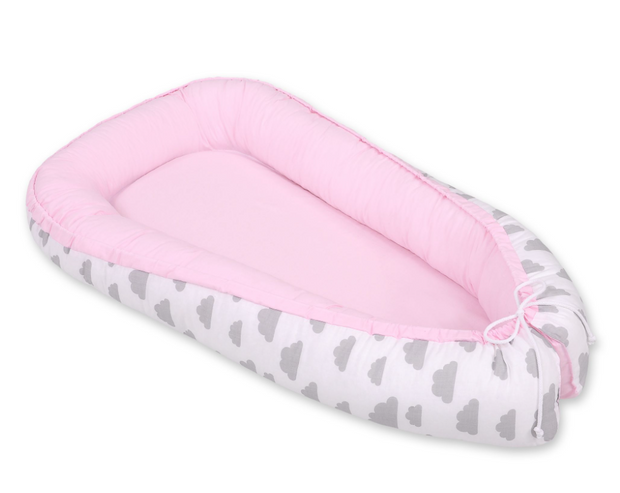 Double-sided baby nest cocoon – grey clouds and pink