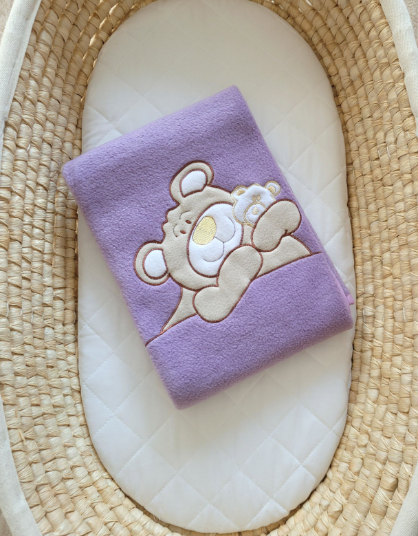 Fleece blanket – Bobi the bear, lilac
