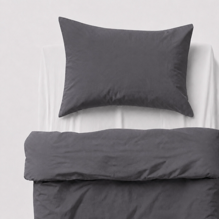 Otroška posteljnina 120 × 90 cm – temno siva