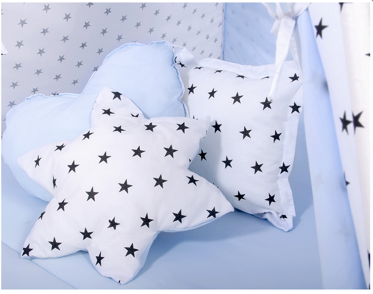 Teepee play tent with mat and cushions – blue with stars