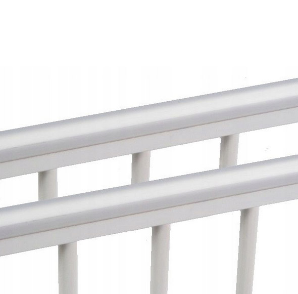 Lesena posteljica Lorenzo III 120 × 60 cm – belo-siva